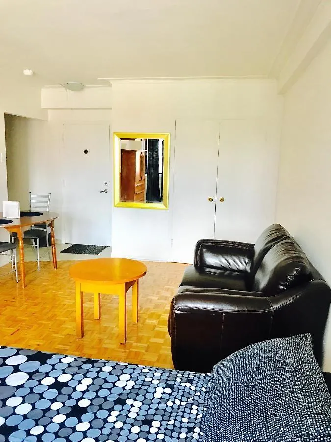 Stylish Montreal Apartment: Comfortable Stay In The Golden Square Mile 0*,